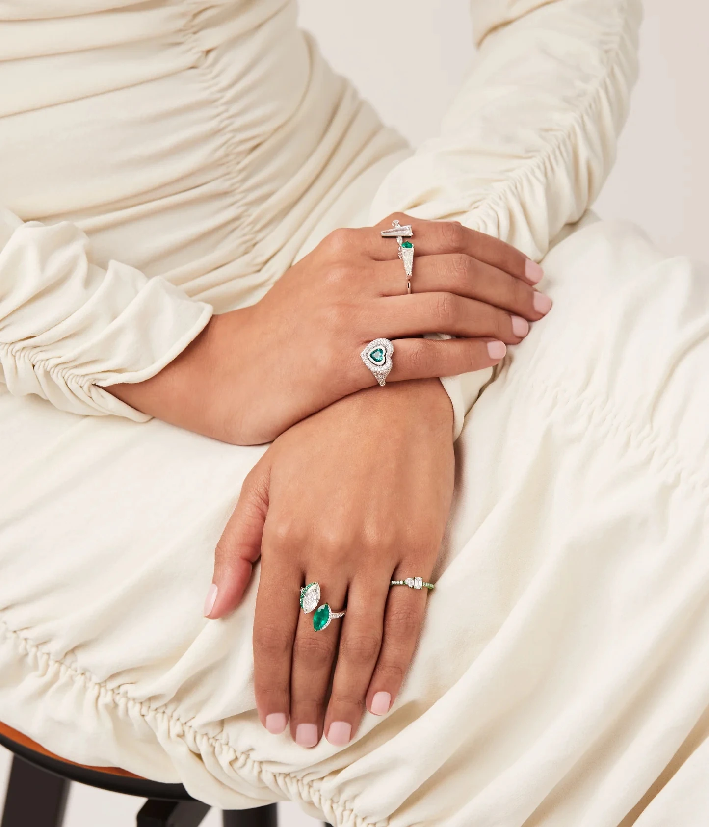 Silver Color Micro Paved Cubic Zirconia CZ White Enamel Bezel Heart Shaped Size 4 Open Pinky Ring For Women