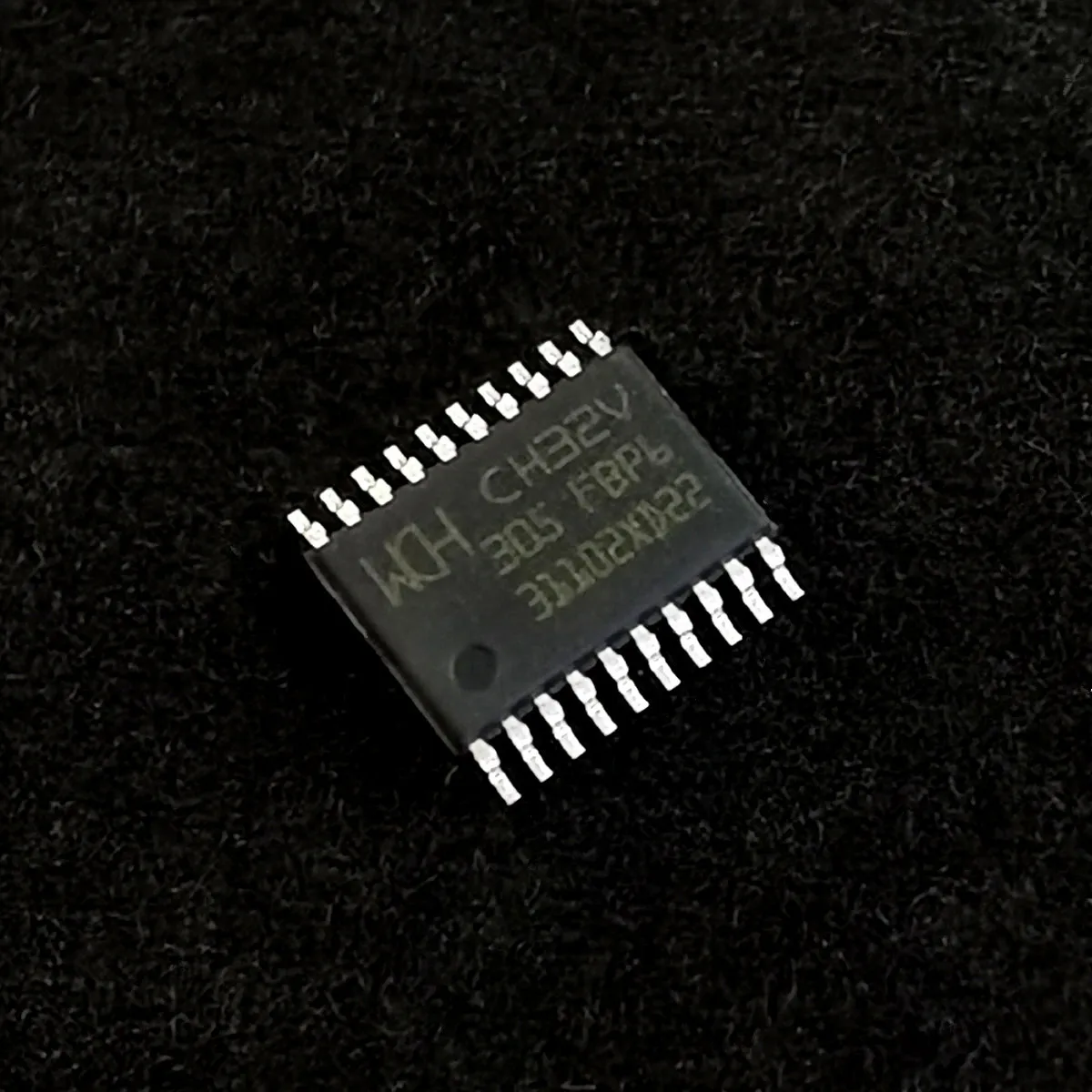 CH32V305FBP6 TSSOP20 RISC-V MCU 144MHz USB 480Mbps Build-in PHY UART Ethernet WCH-LinkE Use Chip