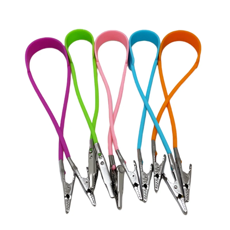 

Dental Disposable Stainless Steel Dental Flat Bib Clips Chain Autoclavable Silicone Patient Clip Scarf Clip Napkin Holder