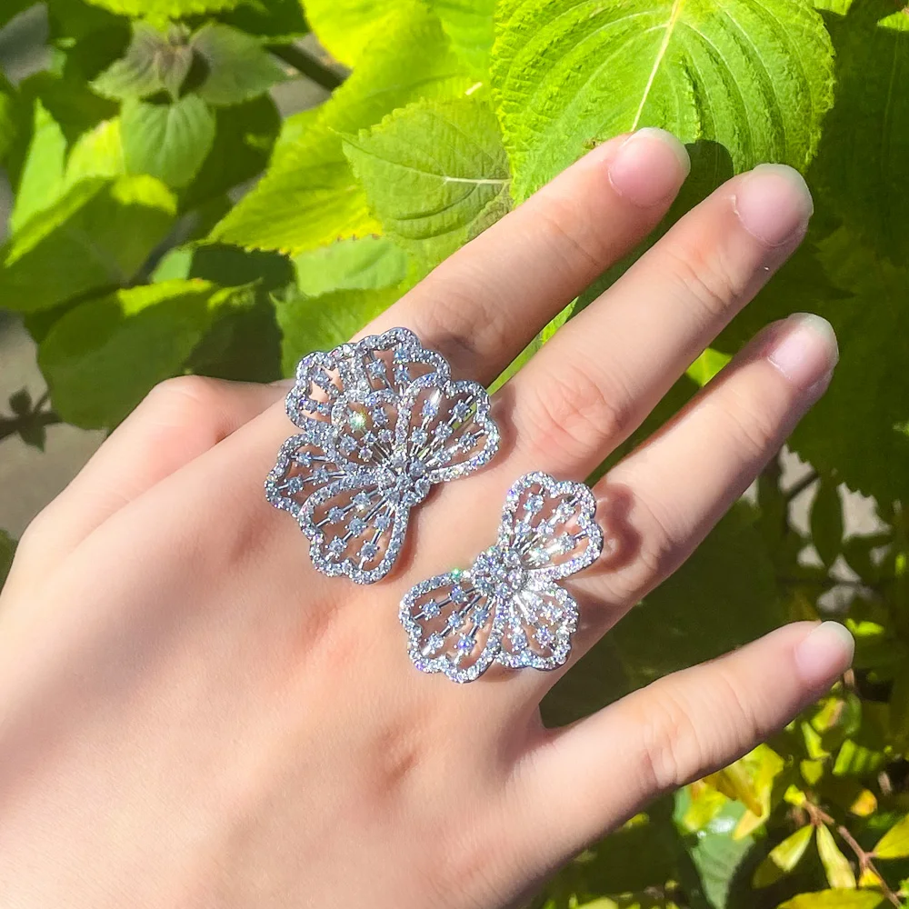 CWWZircons Shiny Zirkonia Einstellbare Lassen Blume Große Finger Ringe für Frauen Party Engagement Schmuck Zubehör R219 – Detail 2