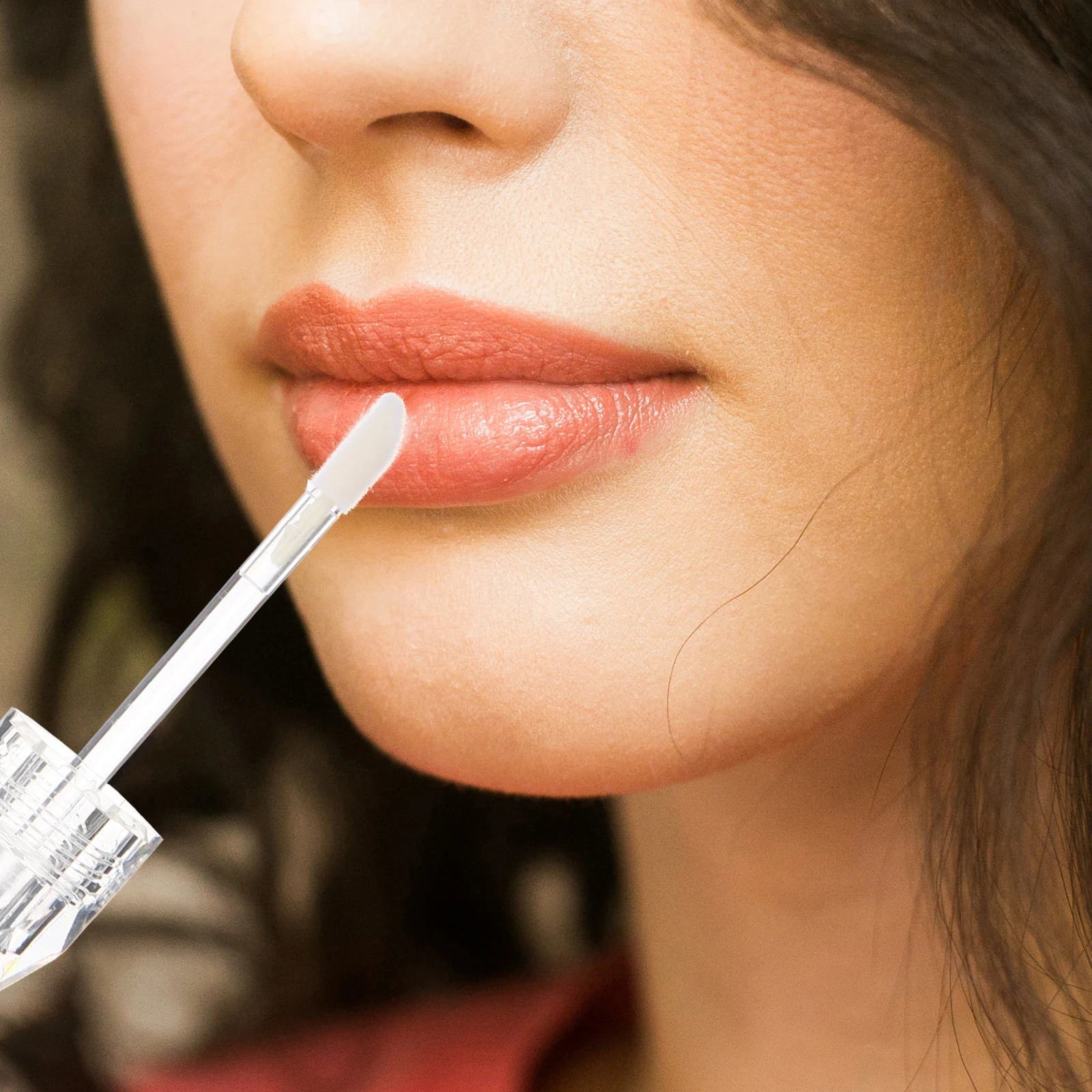 4 Stück transparente Lipgloss-Röhrchen, transparente leere Behälter, kleine Flaschen, Balsame, nachfüllbar, Reisegröße, tragbarer Glanzhalter