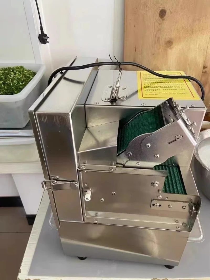 Immagine 5: Robot da cucina, macchina per condire e sminuzzare le verdure