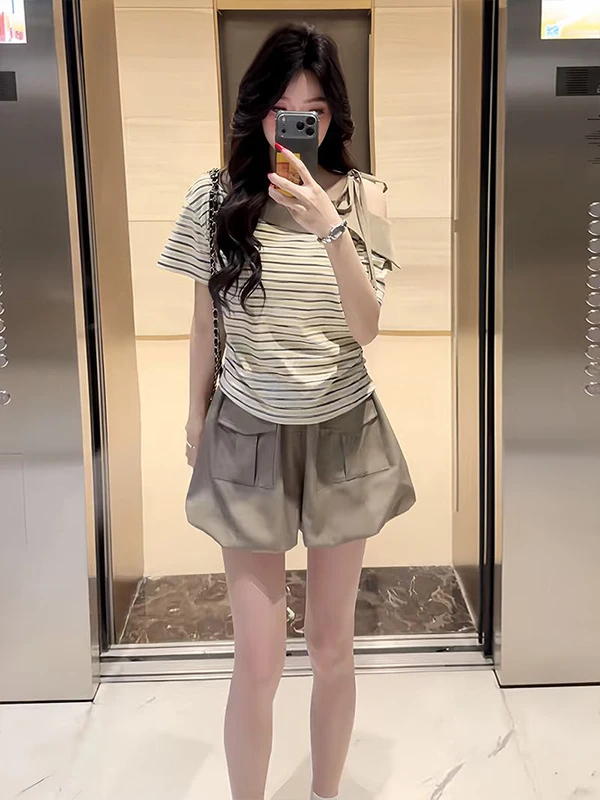 Korean Style Shoulder Bared Stripe Top And Shorts Two Piece Set Summer New Fashion Small Size Women's Complete Outfit