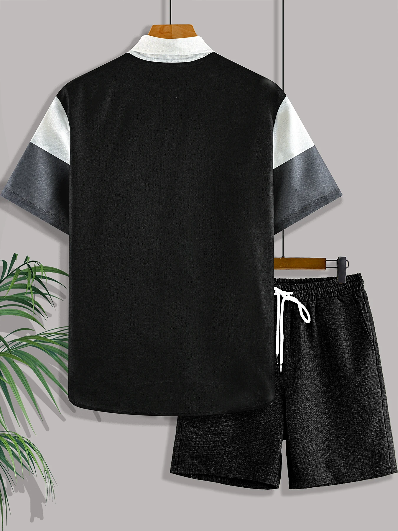 Men's Color-Blocked Printed Short-Sleeve Shirt with Textured Shorts Set, Button-Front Shirt, Casual Two-Piece Set for Everyday Wear and Vacation - view 3