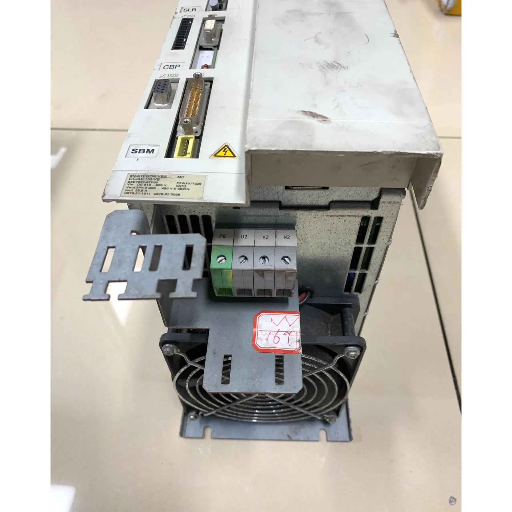 Drive servo 6SE7022-6TP50-Z Dengan garansi