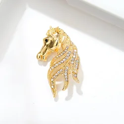 Exquisite Zircon Horse Head Animal Brooch for Men and Women Suit Dress Badge Pin Fashion Business Party Jewelry Gift