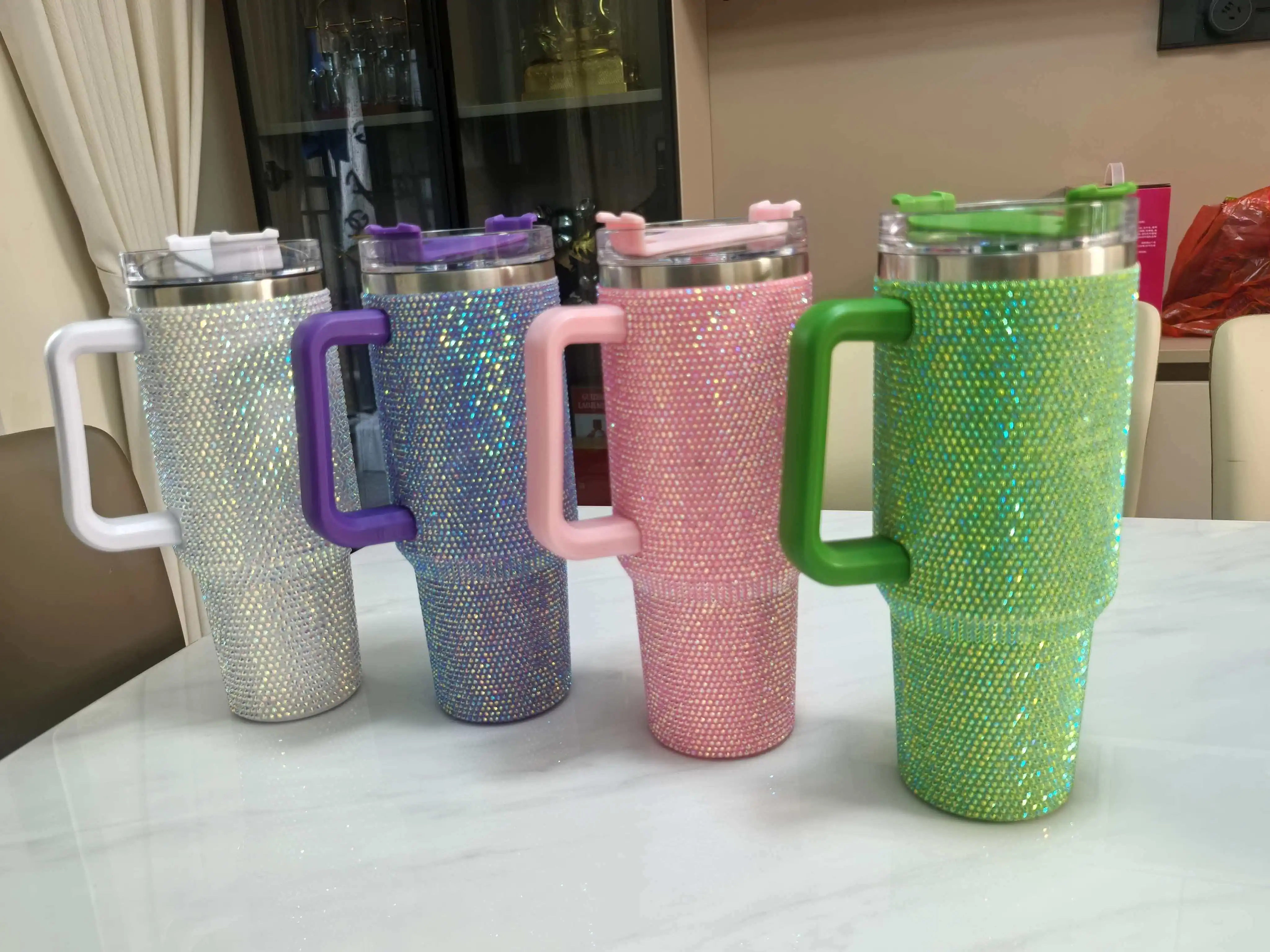 

40oz Diamond Car Cup, Sports Double-Layer Thickened 304 Stainless Steel Rhinestone High-Value Vacuum Insulated Cup