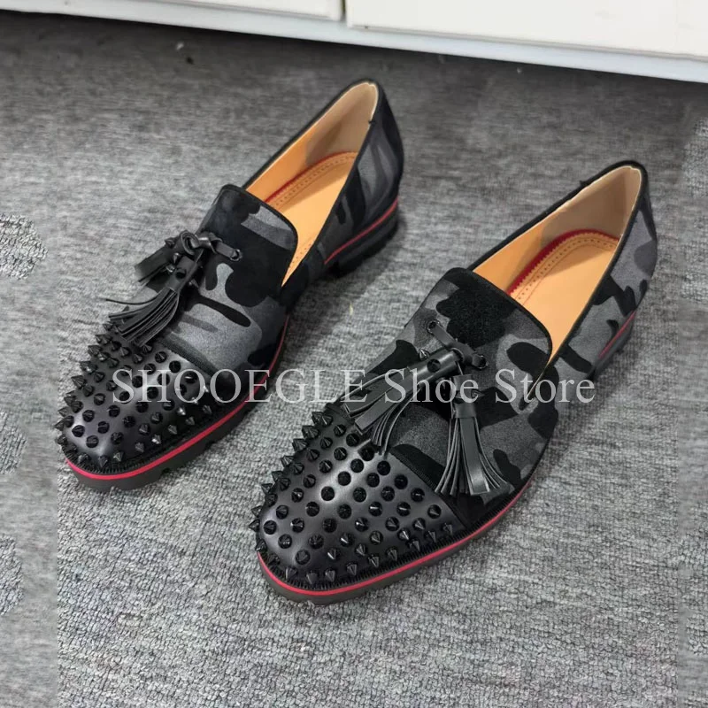 Rivet Tassels Leisure Men's Loafers Office Business Dress Wedding Shoes Leather Men Casual Spring Summer Single Shoes