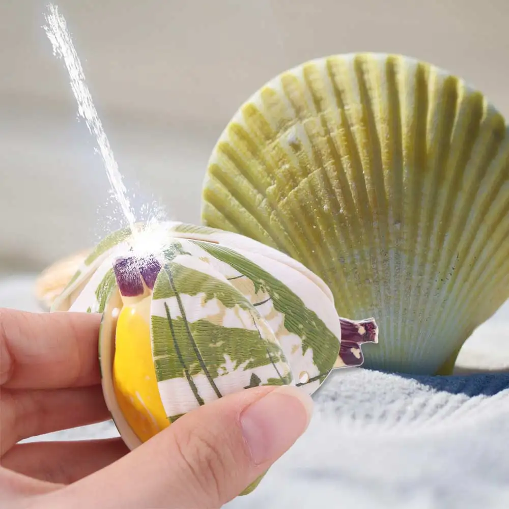 

Splashing Spray Simulated Clam Water Toy Handheld Easy To Fill Seafood Clam Water Spray Toys Cute Plastic Water-Sprinkling Toy
