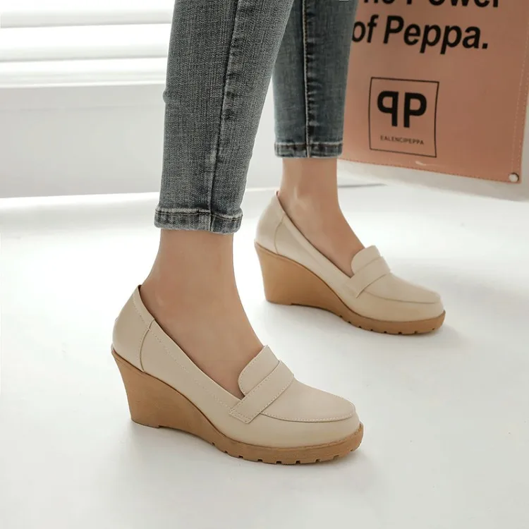 Big Size Shoes Woman Round Toe Female Footwear Shallow Mouth Autumn Large Size Nurse Summer Dress Comfortable Fall Slides Wedges