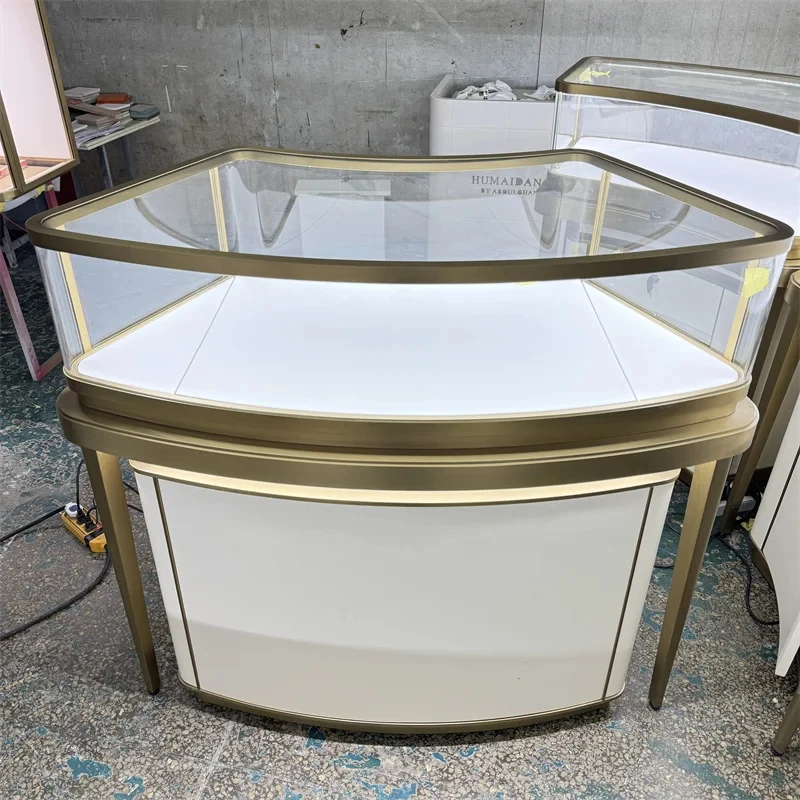 custom.Glass Counter Jewellery Showcases Gold Metal White Wood Base High End Boutique Custom OEM Direct Factory