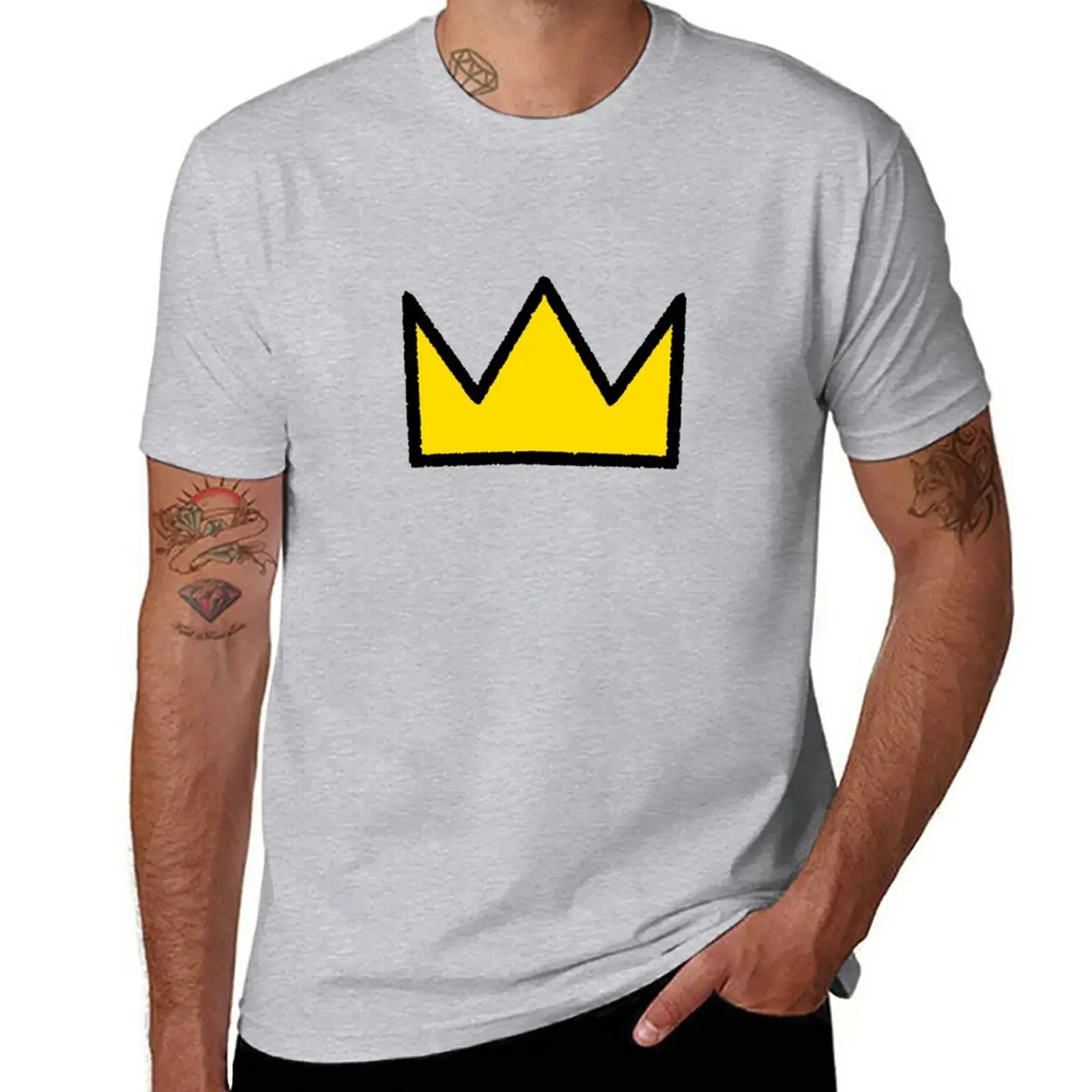 

New Yellow Crown Sweater T-Shirt Anime t-shirt animal print shirt for boys sweat shirts, men