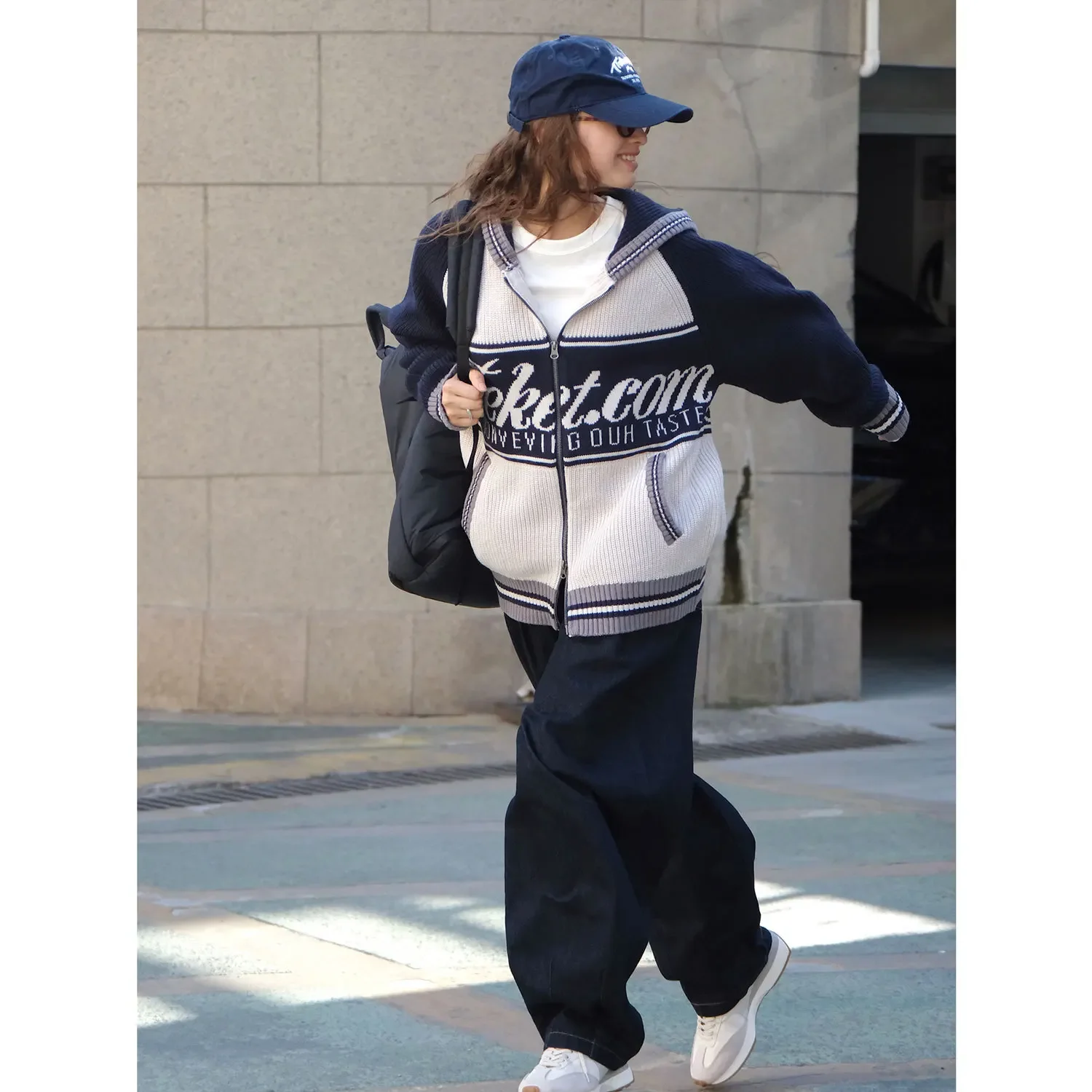 Autumn and winter new American street style retro contrast letter hooded sweater warm sweater jacket for women