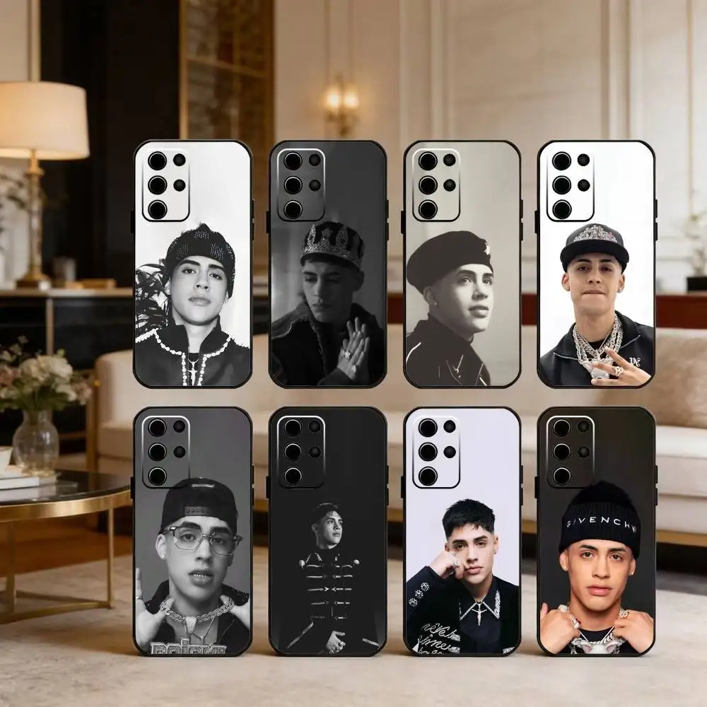 

C-Cris M-MJ Singer Phone Case For Samsung S25,24,23,22,30,21,10,9,Ultra,Plus,FE 5G Black Soft Case