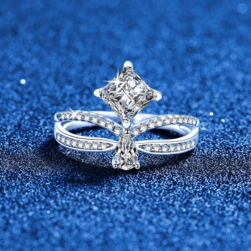 LioraGem Moissanite Princess Cut Diamond Ring, Women's Double-Layer Twisted Full Diamond Ring Jewelry Platinum PT950 Stamp