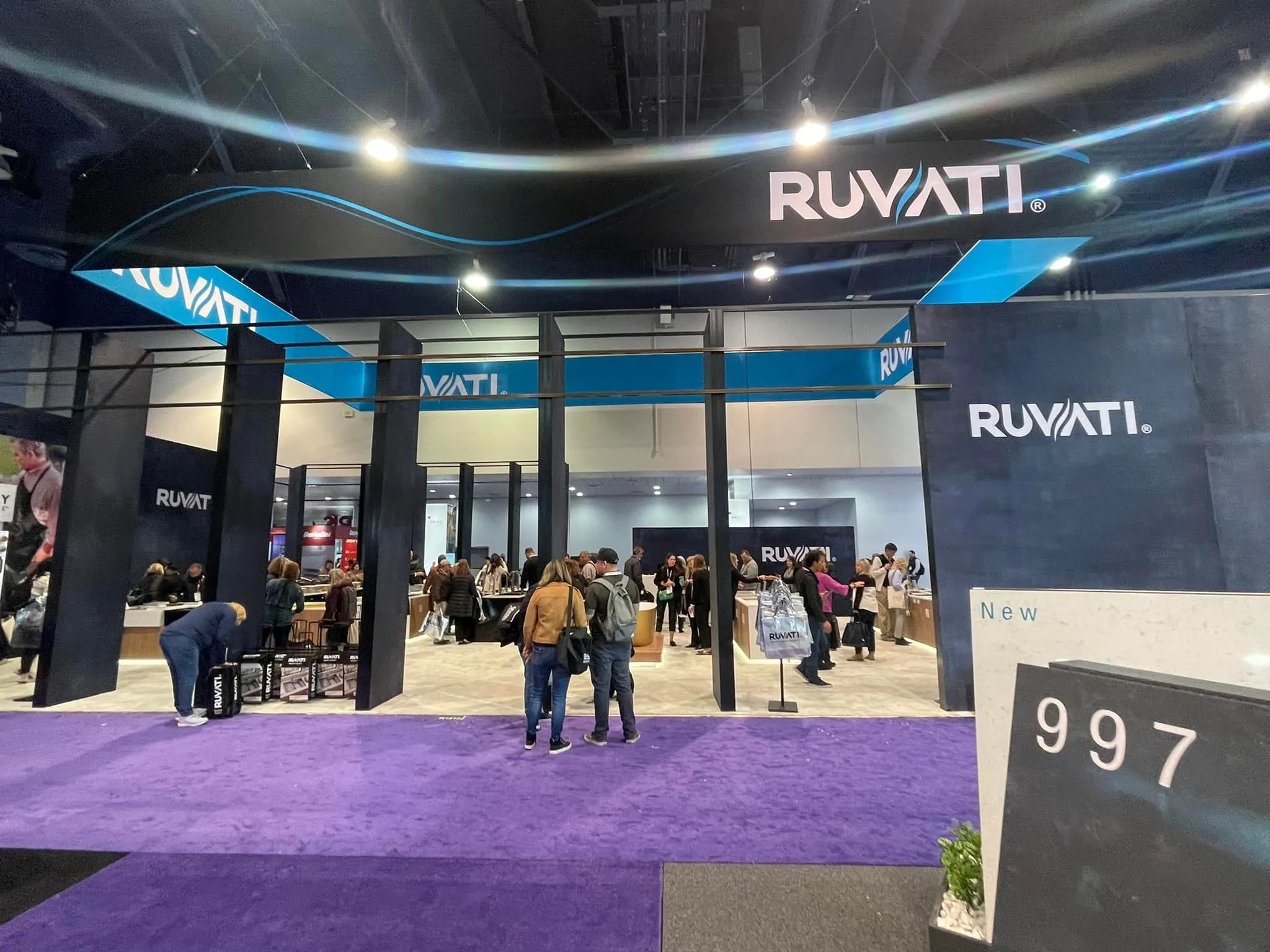 صناعة الأثاث تصميم كشك عرض تجاري كبير لـ AWFS Fair Las Vegas