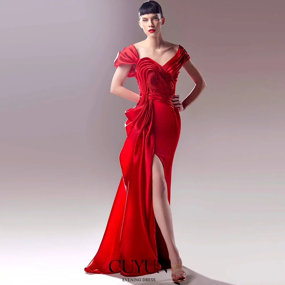 CUYUN Maßgeschneidertes Rotes Luxus-Abendkleid Schulterfreies Plissiertes Festkleid mit Schlitz Damen-Partykleider 2026 Neu