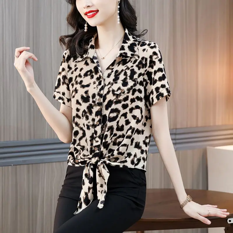 office lady Stylish Leopard Printed Blouse Female clothing Casual Single-breasted Elegant Bandage Bow Summer new Polo-Neck Shirt