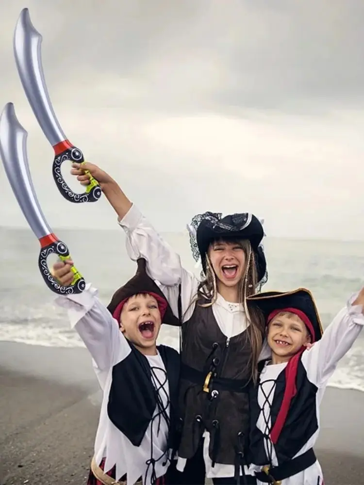 Épées de Pirate gonflables amusantes, jouet d'anniversaire d'halloween, couteau de Simulation gonflé, piscine, Cosplay, scène, accessoire amusant