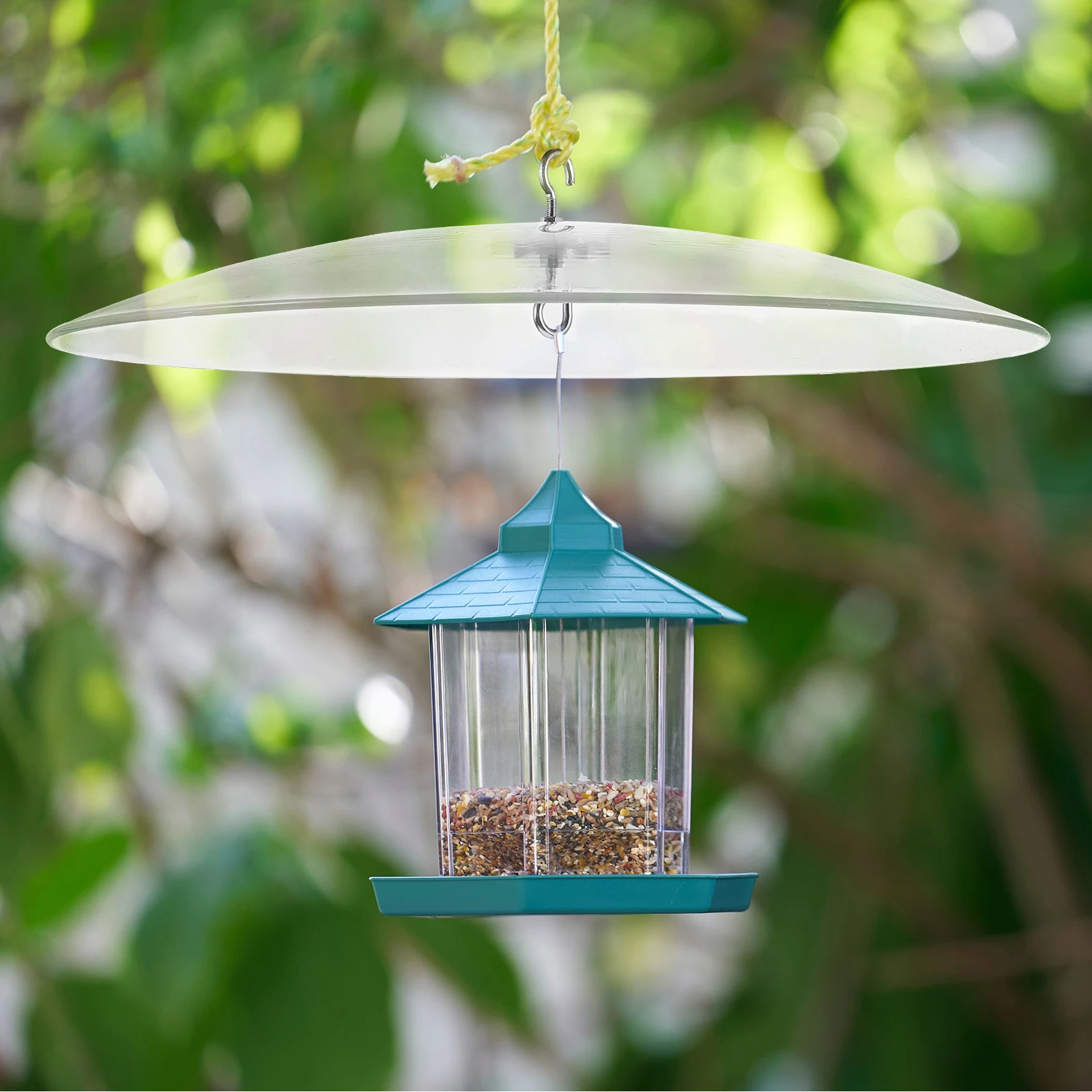 

Bird Cover Squirrel Bird Feeder Rain Cover Proof Guard Durable Transparent Outdoor Dome Protector Feeder Supply