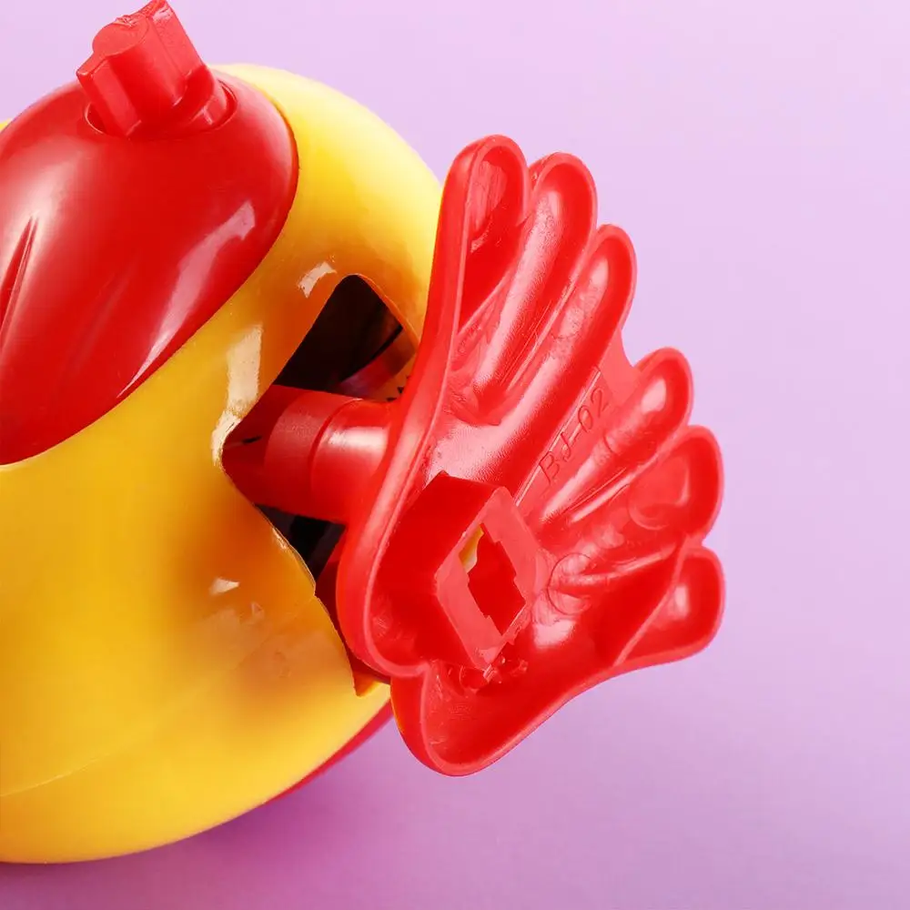 Plástico meninas wind-up primavera frango brinquedo educacional acabar pulando frango brinquedo mini simulação