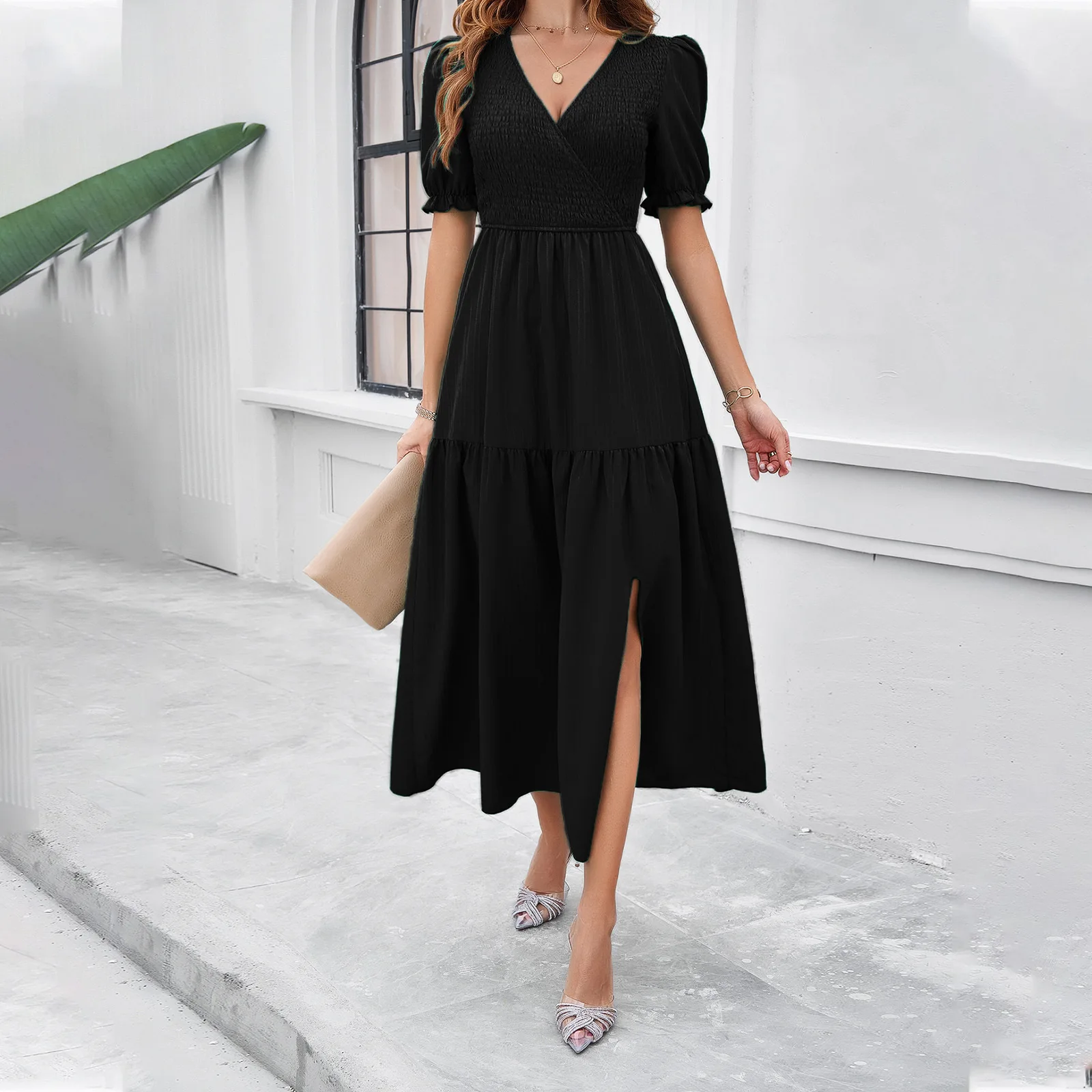 Spring and Summer Women's Dress Your Temperament Solid Color V-neck Short Sleeved Big Swing Long Skirt