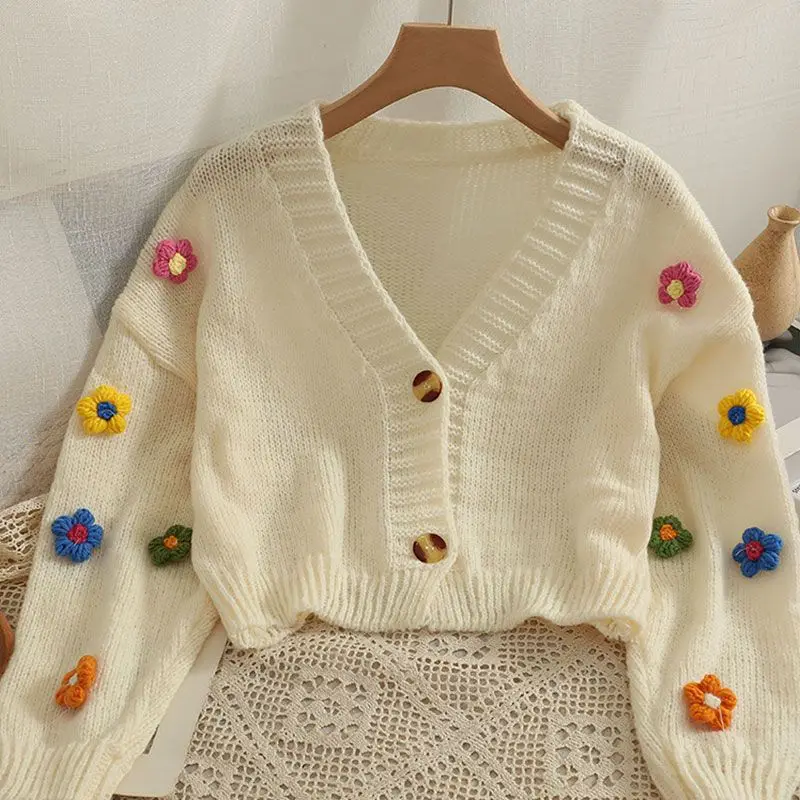 Spring Autumn Womens Embroidered Flowers Cardigan Thin Sweater