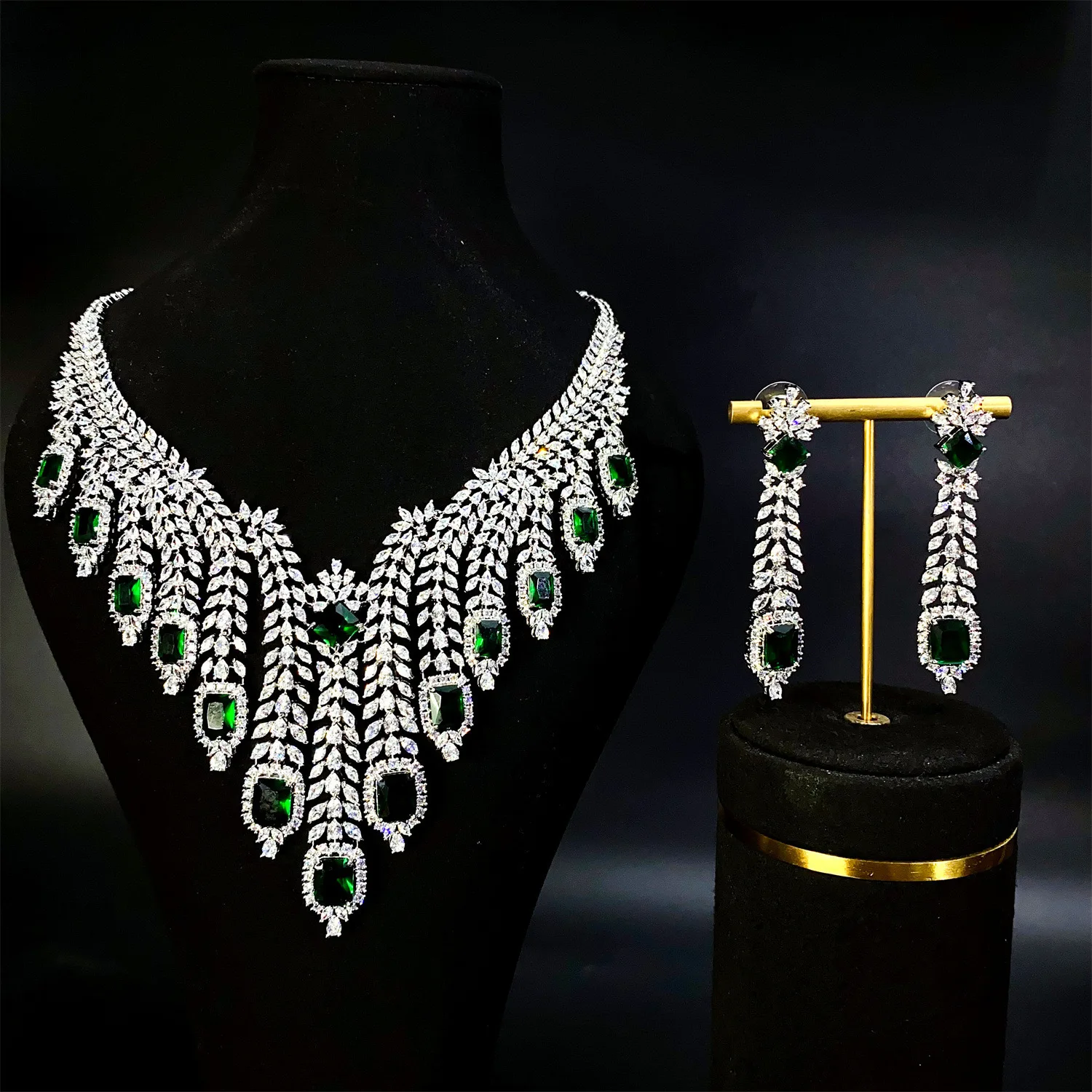 Luxury Vintage Water Drop CZ Zircon Tassel Necklace Earrings Jewelry Set For Women Wedding Bridal Party Show Jewelry Accessories