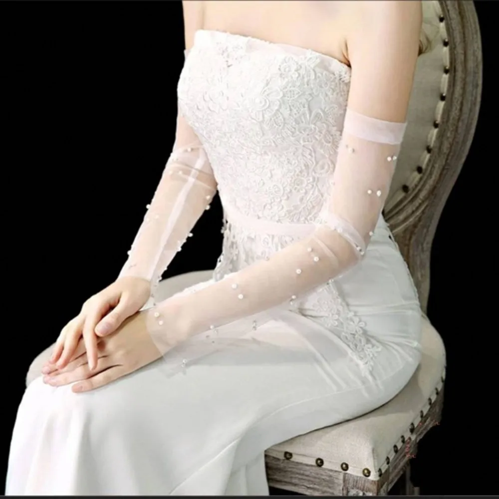 

Detachable Elegant Illusion Sleeves Decorated Pearls For Wedding Bridal Accessories Bride Fingerless Gloves Customize LTDZ555