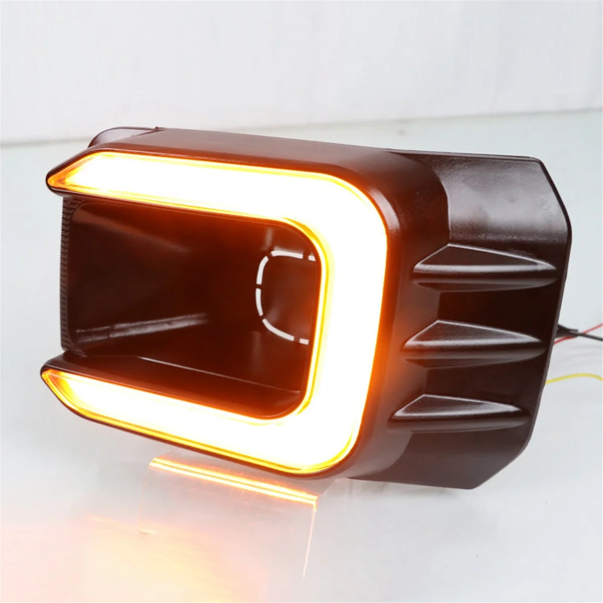 

Turn Signal Function Car DRL Lamp LED Daytime Running Light for Toyota Hilux Revo Rocco 2020 2021 2022