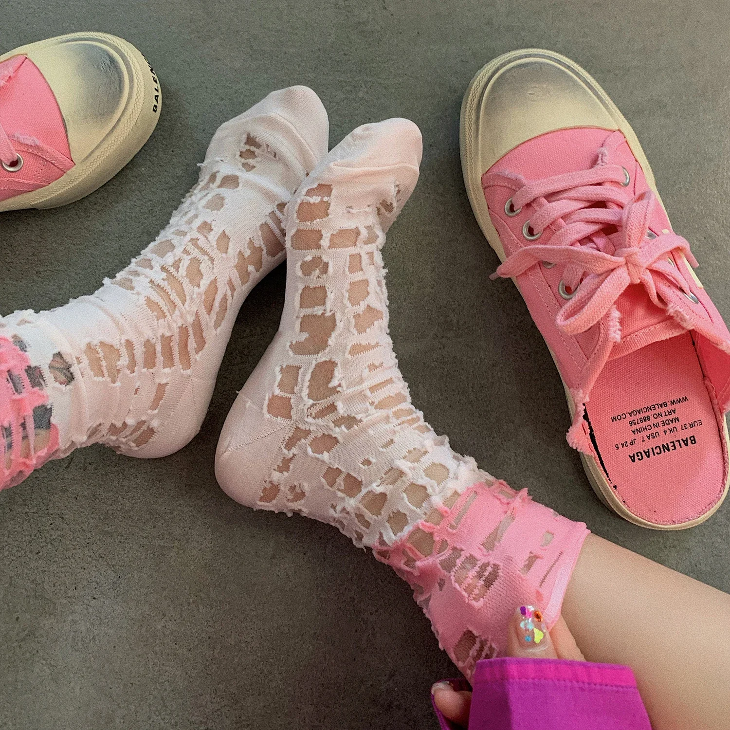 Fashion Trend For Women Honey Peach Style Colour Matching Socks Thin Summer Glass Wire Crystal Hollow Breathable Mid Tube Sox