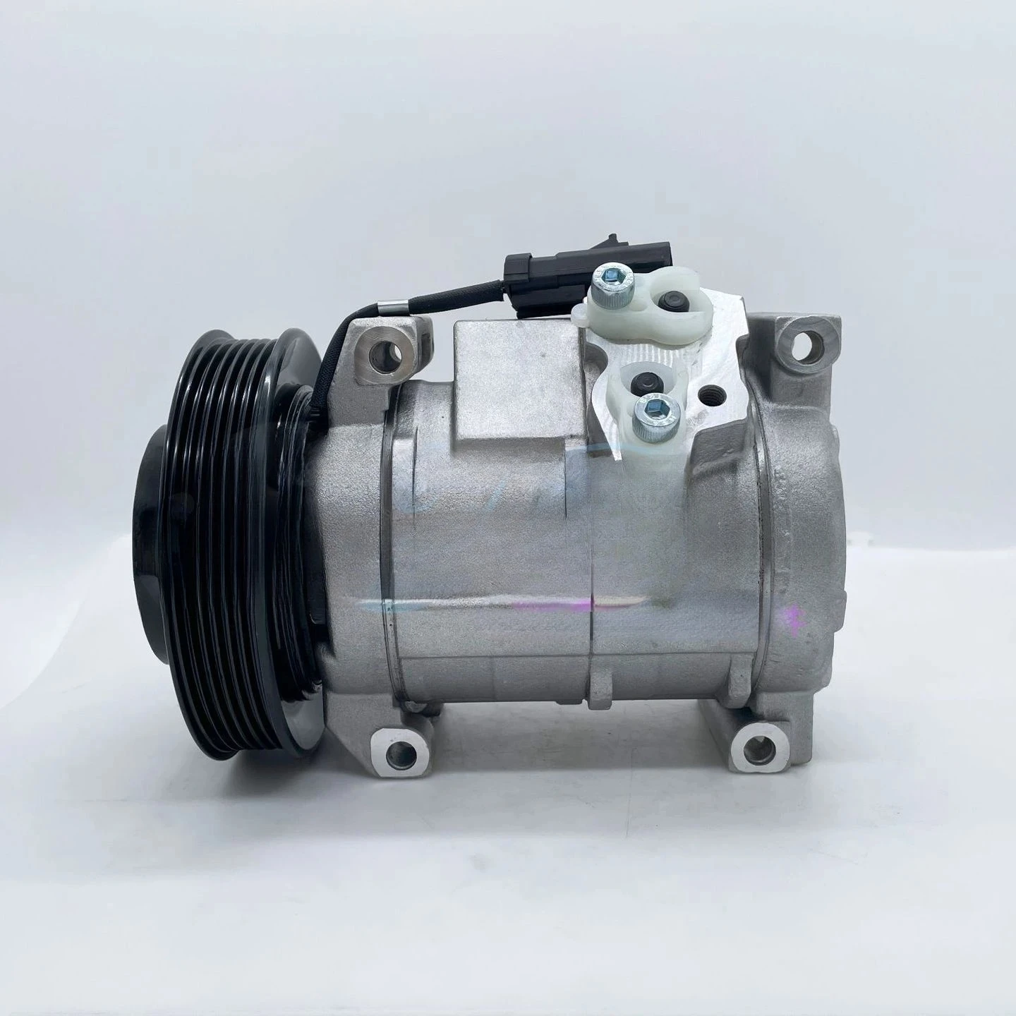 Applicable to 10s20c Automobile Air Conditioning Refrigeration Compressor