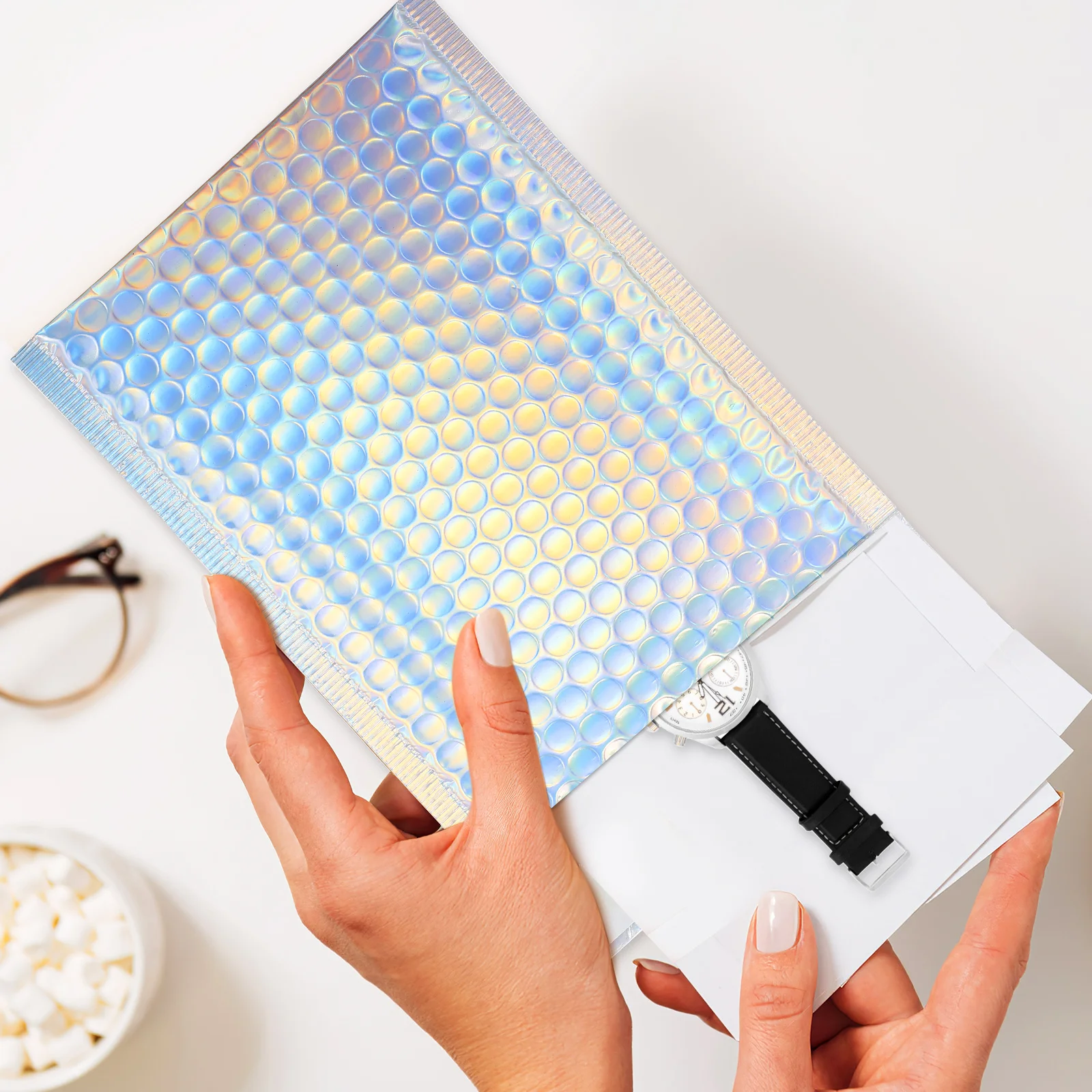 

12Pcs Bubble Storage Bags Shipping Bags Small Self-Adhesive Delivery Envelopes Cushioning Mailers for Accessories