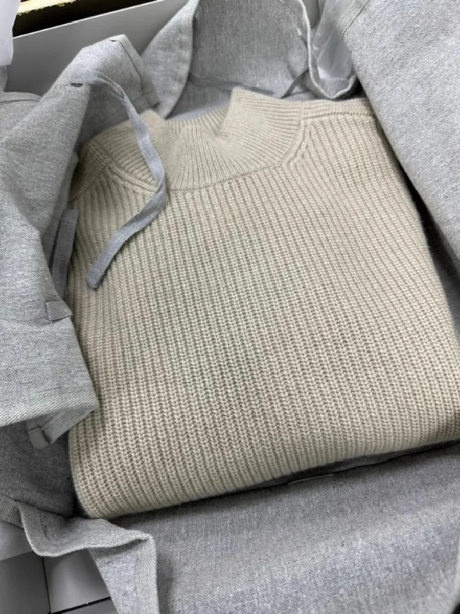 

Japanese Style Knitted Sweater Women's Fashion Simple round Neck Long Sleeve Top Beige New Arrival Autumn Winter Loose Fit