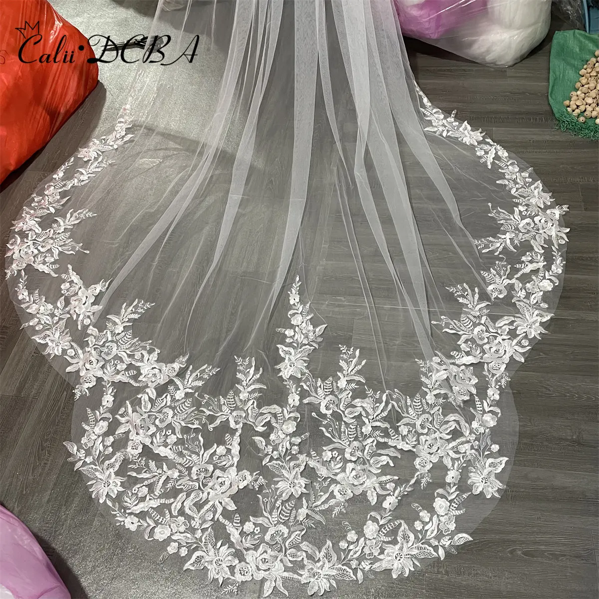 Magnifique Voile de Mariage en Tulle Doux à 1 Niveau, Bord en Dentelle Festonnée, Floral, pour Patients d\'Indépendance, Blanc Ivoire, Personnalisé,