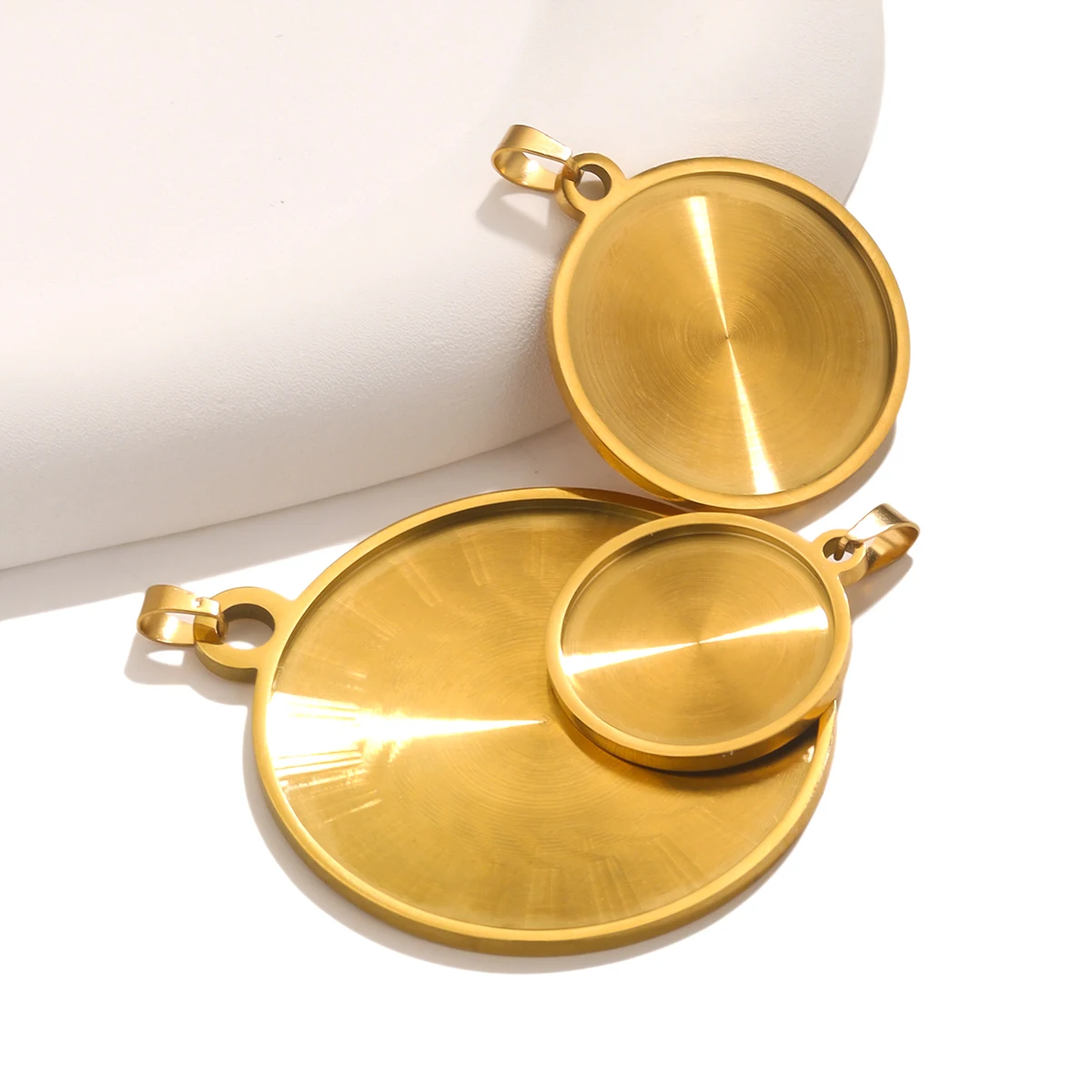 5pcs Burnish Stainless Steel Blank Cabochon Base Setting Charms Pendant PVD 18K Gold 20 25 30 40mm  Jewelry Making Supplies
