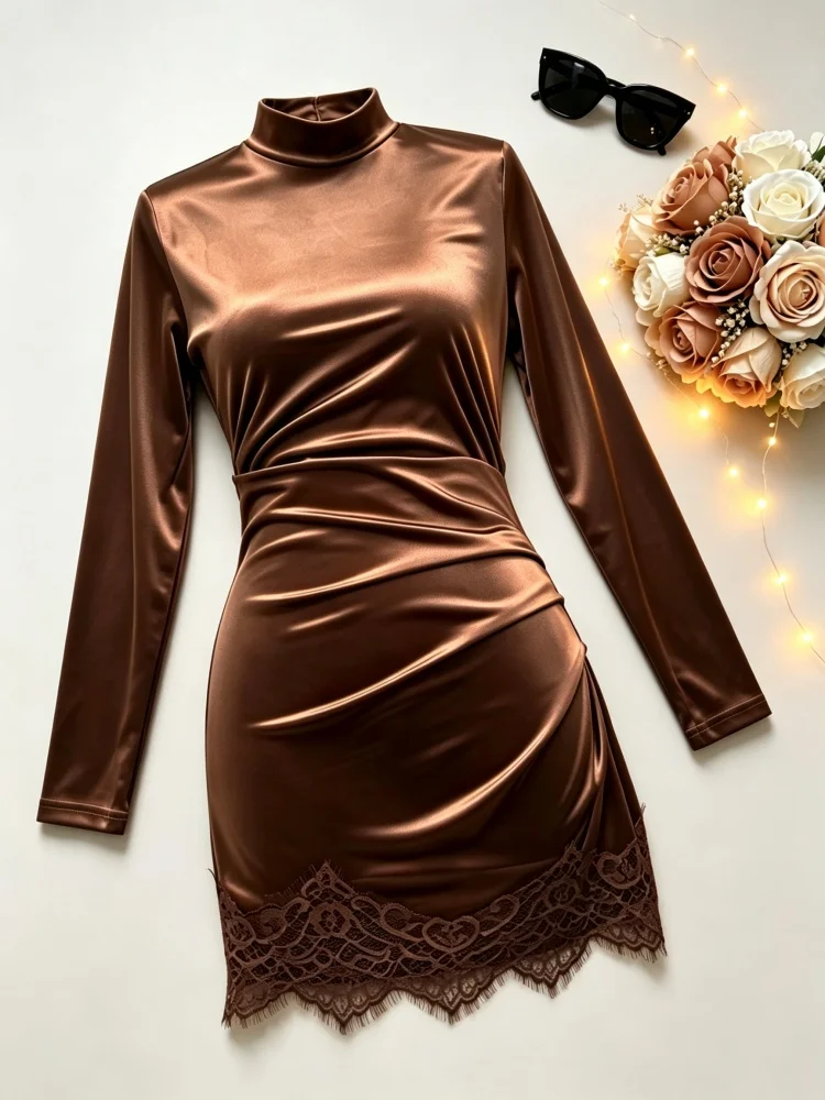 Damenkleid mit Stehkragen und langen Ärmeln, Mini-Kleid mit geraffter, hoch sitzender Taille und Spitze, luxuriöses, figurbetontes Kleid für den Alltag und Partys. – Detail 2