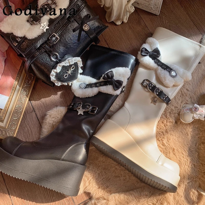

Bow Heart Black and White Boots Female Original Plush Wings Sweet Cool Punk Shoes Japanese Lolita Thick Sole High Boots Women