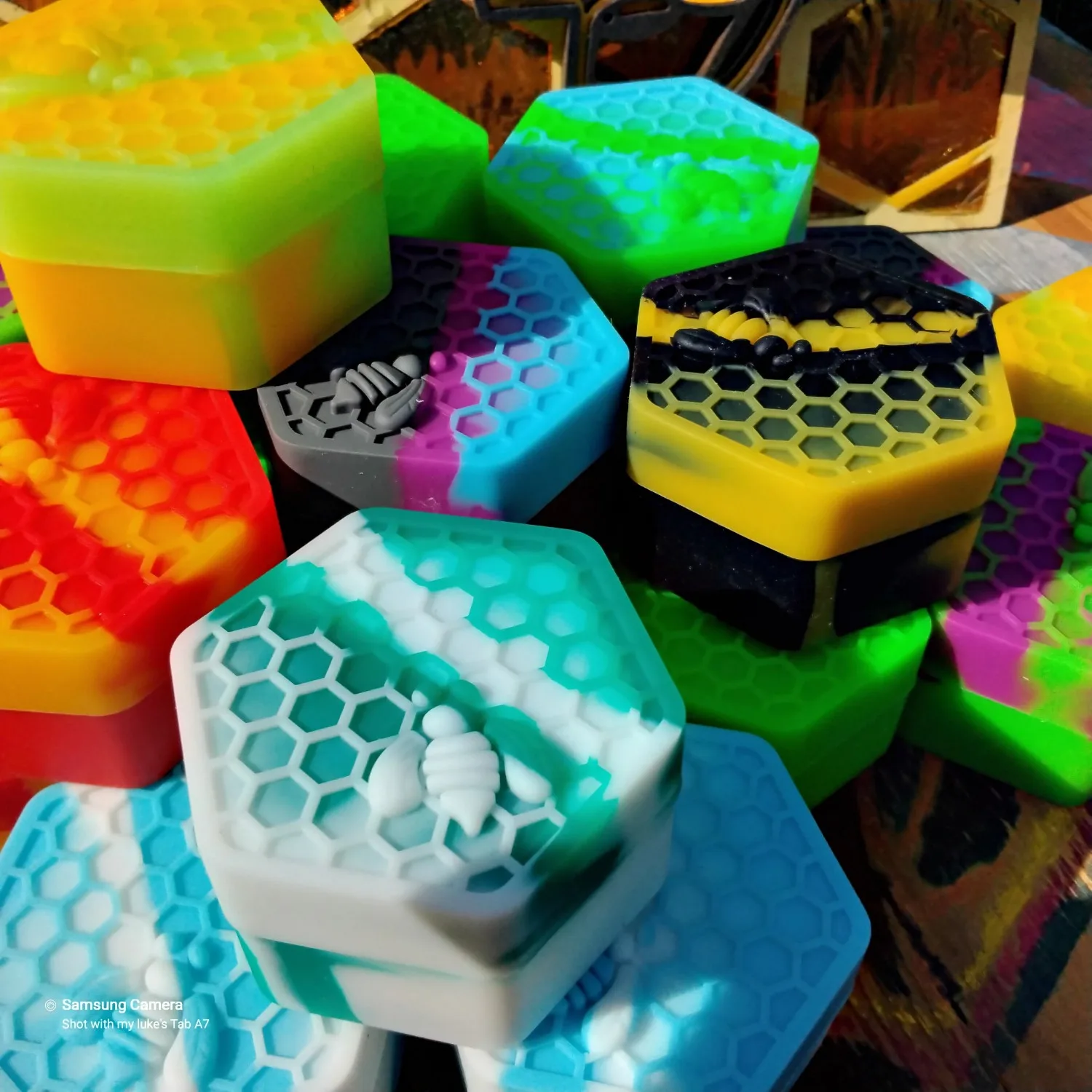 1 Piece Hexagonal Silicone Honeycomb Stash Container 26ML