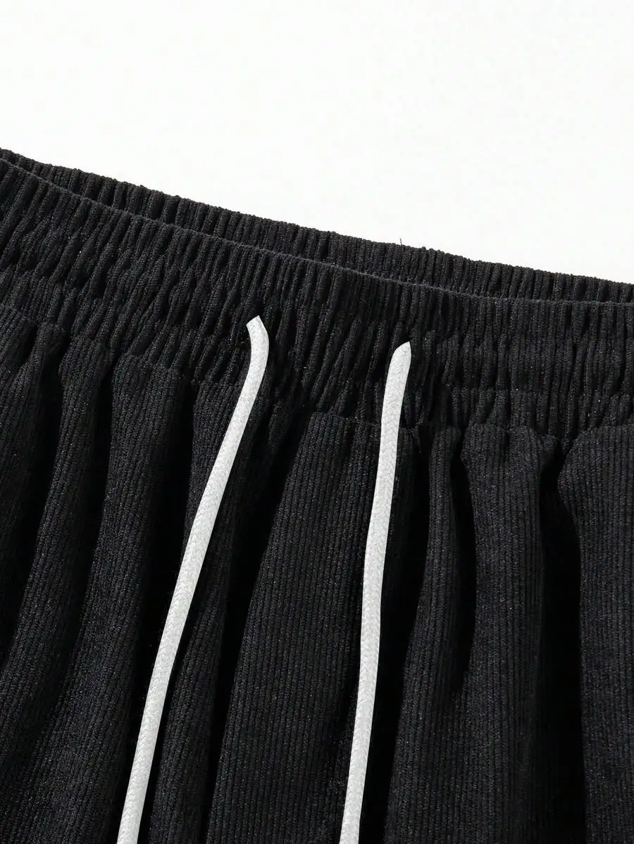 

Men’s Black Corduroy Loose Summer Bermuda Shorts Featuring White Contrast Drawstring Waistband