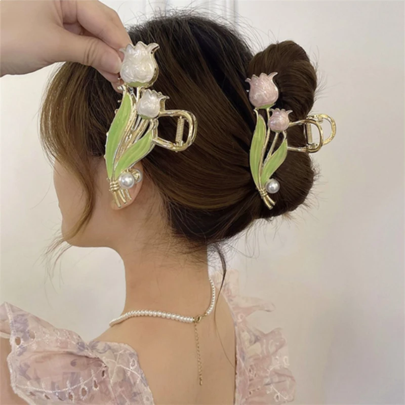 2022 Fashion Lily of The Valley Flower Tulip Metal Pearl Hairpin Girl Shape Ponytail Hair Claw Decoration Shark Clip Headgear