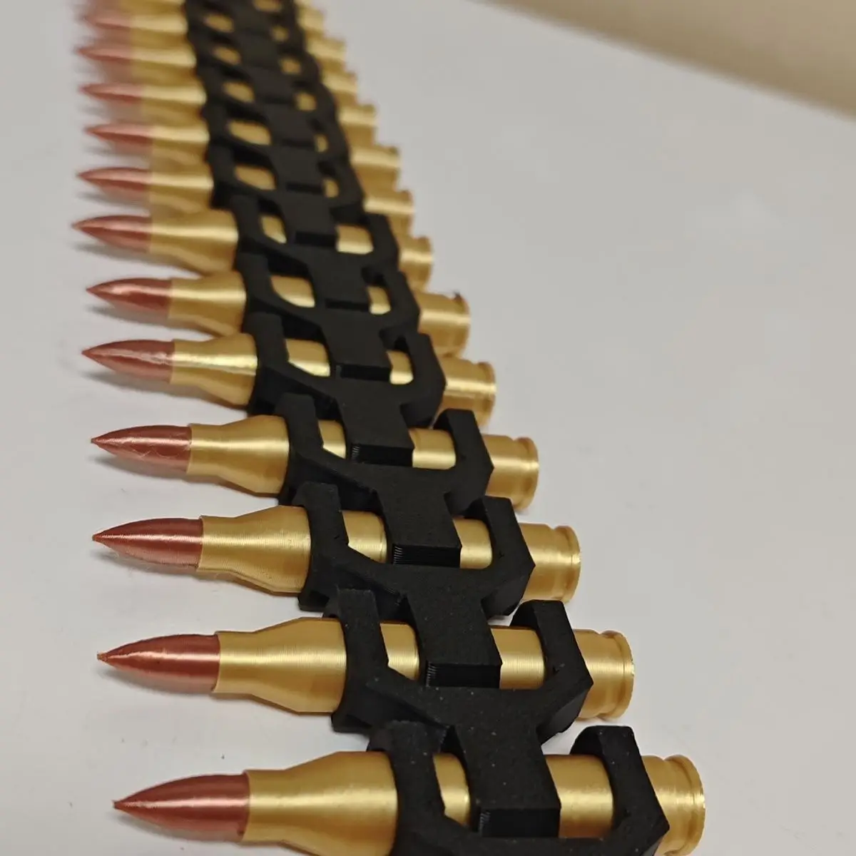 

3D Printed NATO Standard 5.56mm Ammunition Belt Model Detachable Assembly Cosplay Prop Military Collector Toy Replica