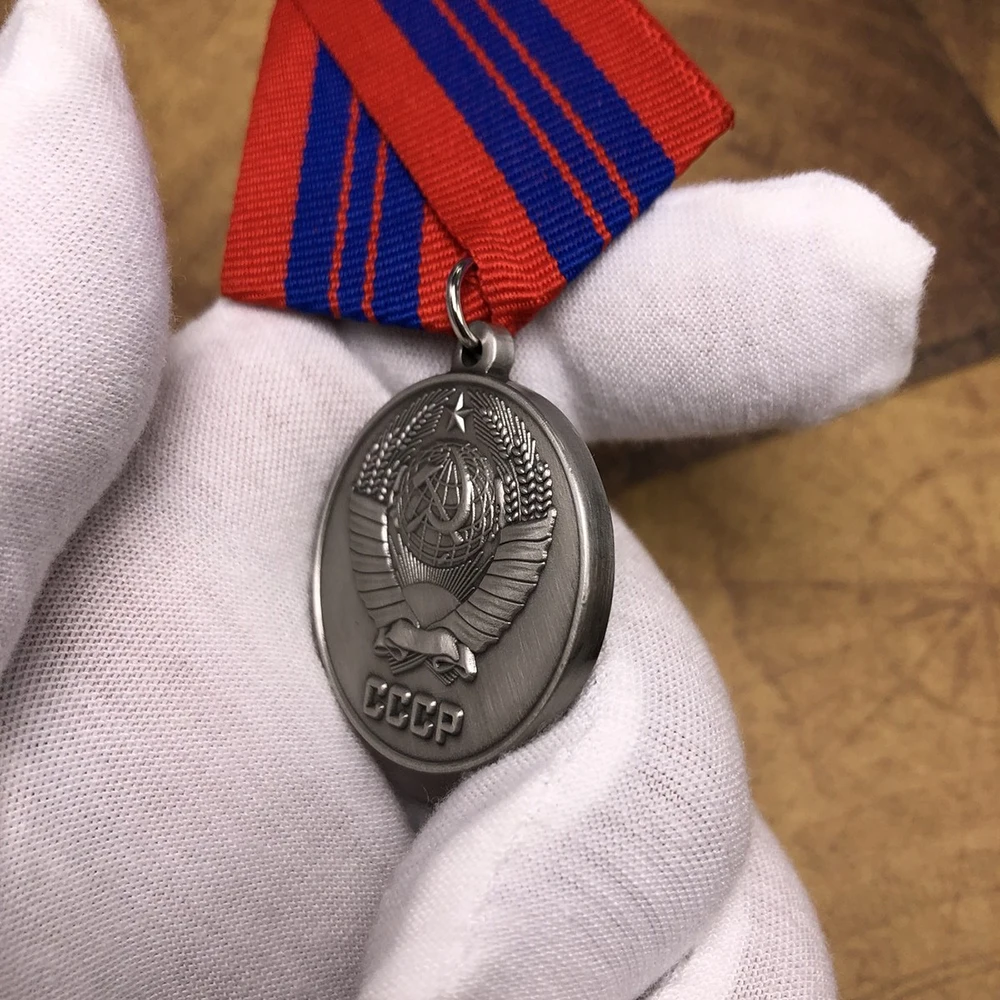 Soviet Order Medal CCCP High-Quality Metal Badges Russian USSR Emblem Brooch Commemorative Collection Ornaments Reproduction - Image 4