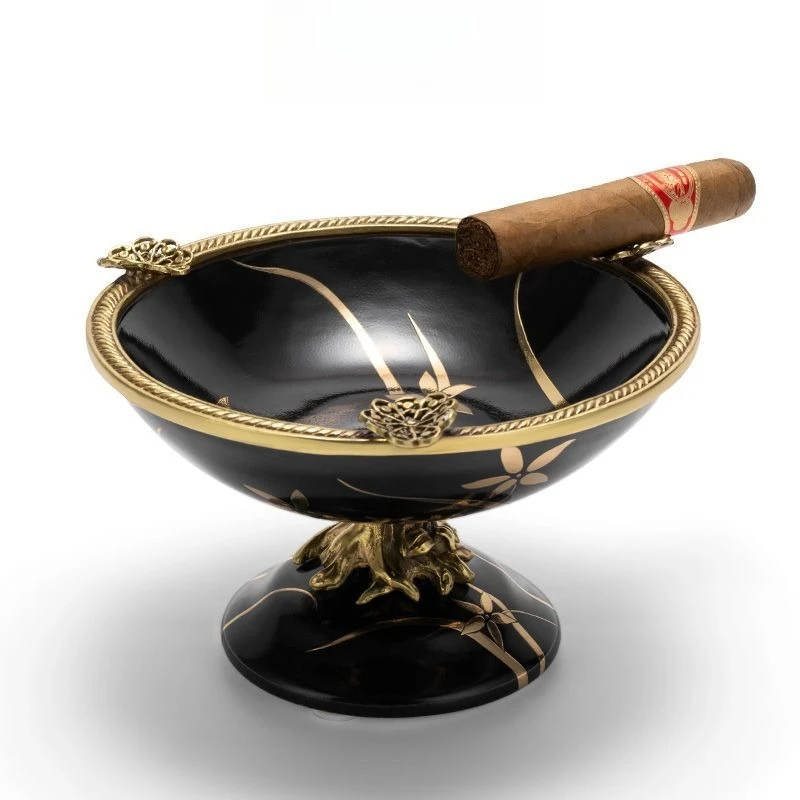 

Cigar ashtray bronze base ceramic multi-caliber home office ornament