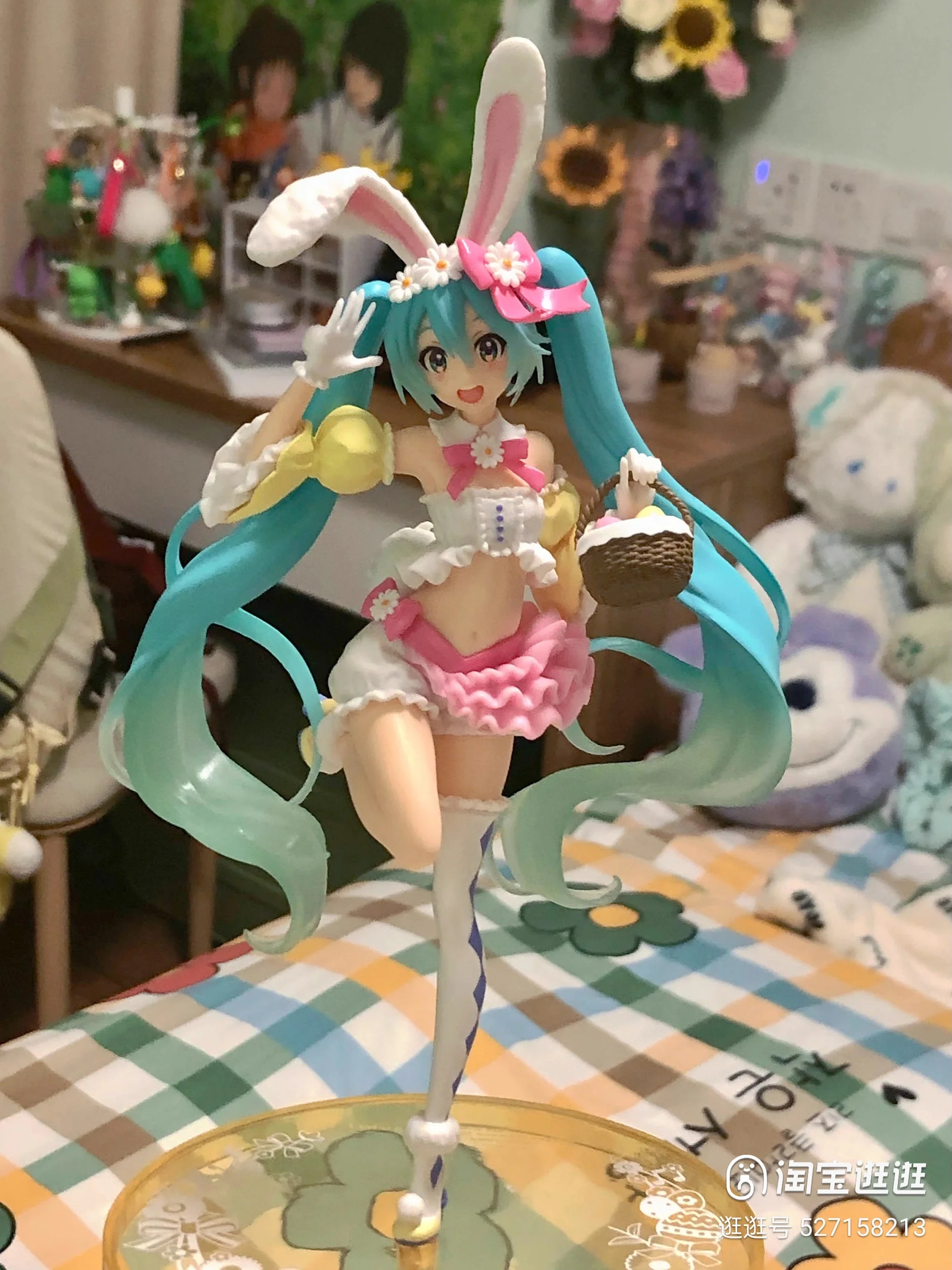 Genuine 19cm Hatsune Miku Figurine Spring Clothing Rabbit Ear Hatsune Miku Pvc Doll Desk Decorationstatue Dolls Children'S Gift