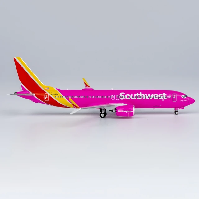 Southwest Airlines B737 toy 2024 plane package