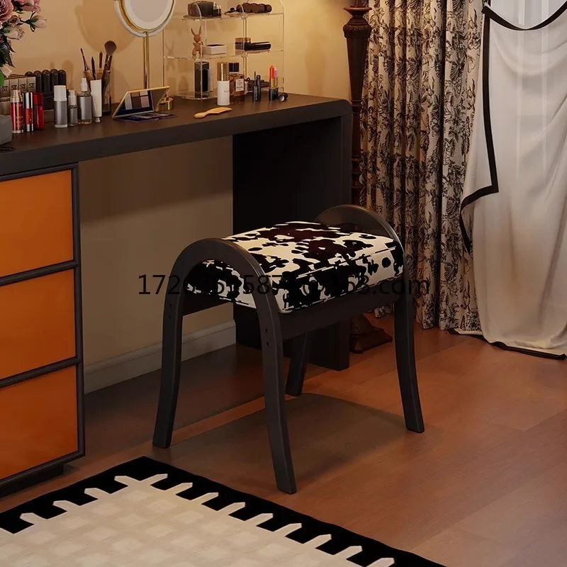 

Табурет для макияжа из цельного дерева, бытовой комод для спальни, ретро туалетный стул, табурет для макияжа, табурет для пеленания обуви на крыльце