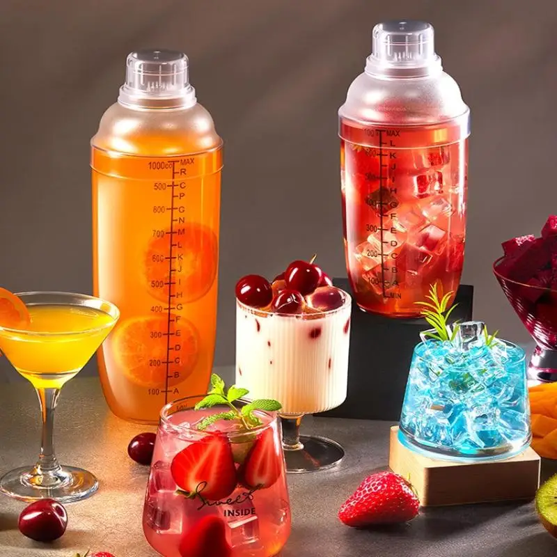 2 Pcs 500/700/1000ml Cocktail Shaker Bottle Wine Mixer Drink Tumbler Mixer Jigger With Scale Strainer Professional Bar Tools