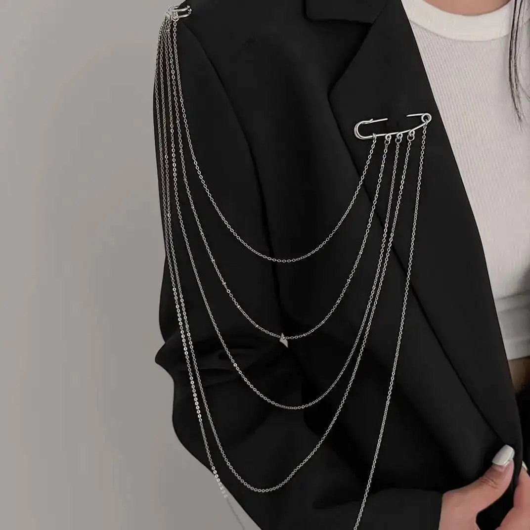 Thumbnail 2 - #15 Best Brooches & Lapel Pins to Buy In 2026