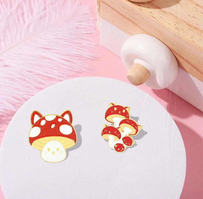 Animal Plant Pin Lapel Badge Bag Cartoon Jewelry Gift for Kids Friends Cat Face Mushroom Enamel Brooch Custom Cute Fun